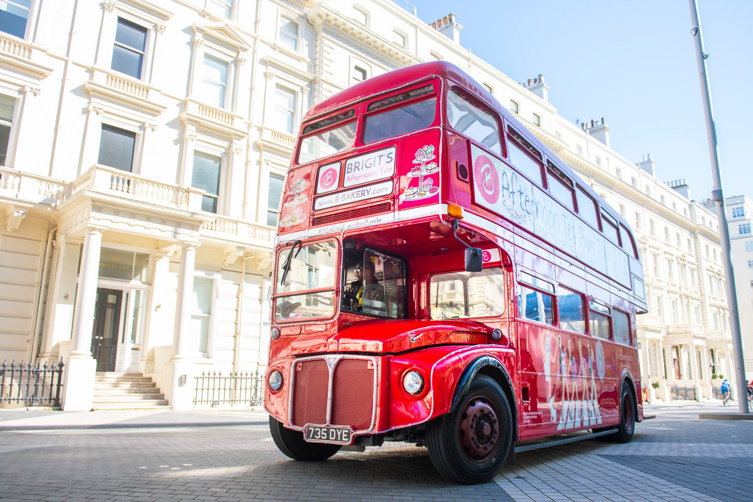 Food Tour London onboard a Brigit's Bakery Bus