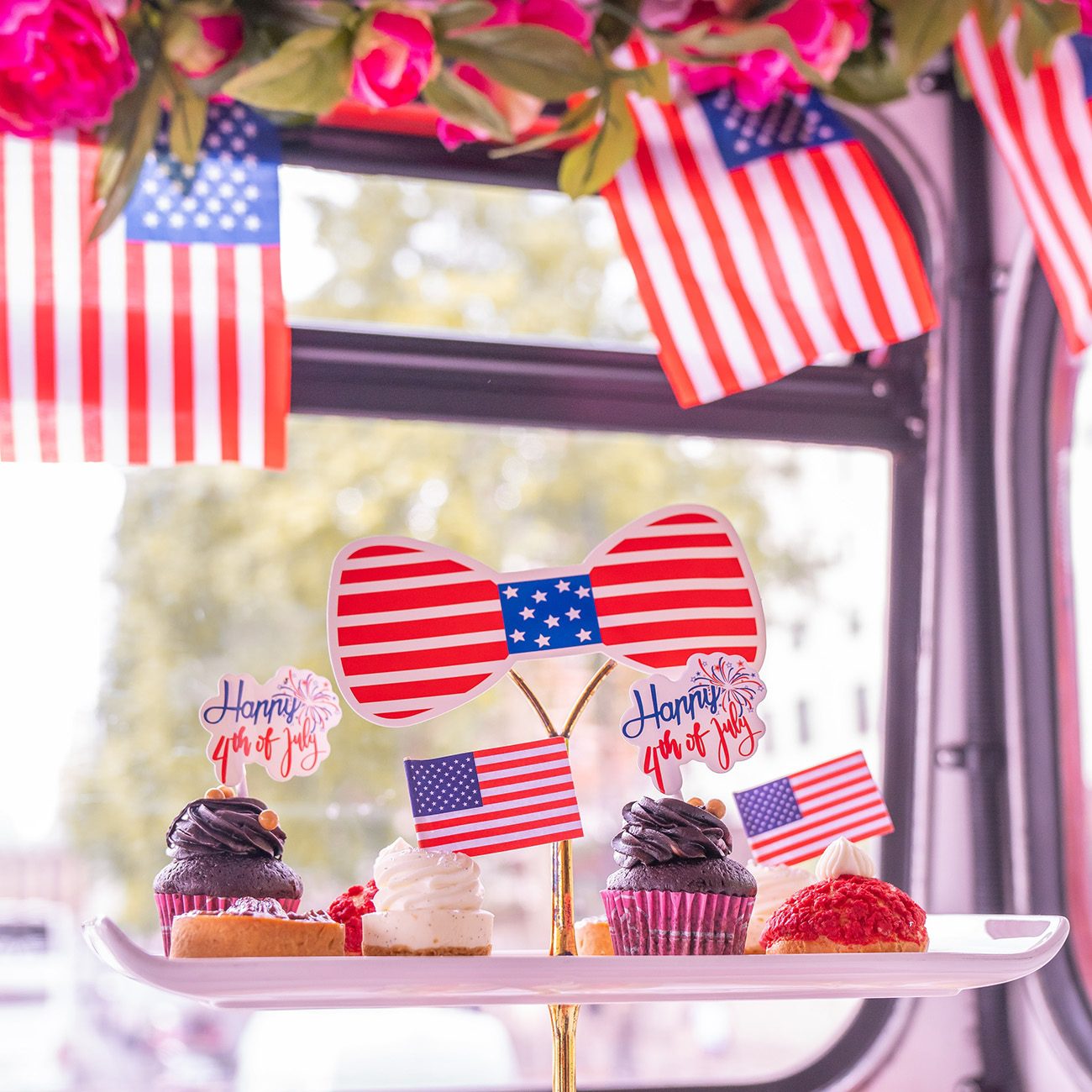 US families love London's Afternoon Tea Bus Tours