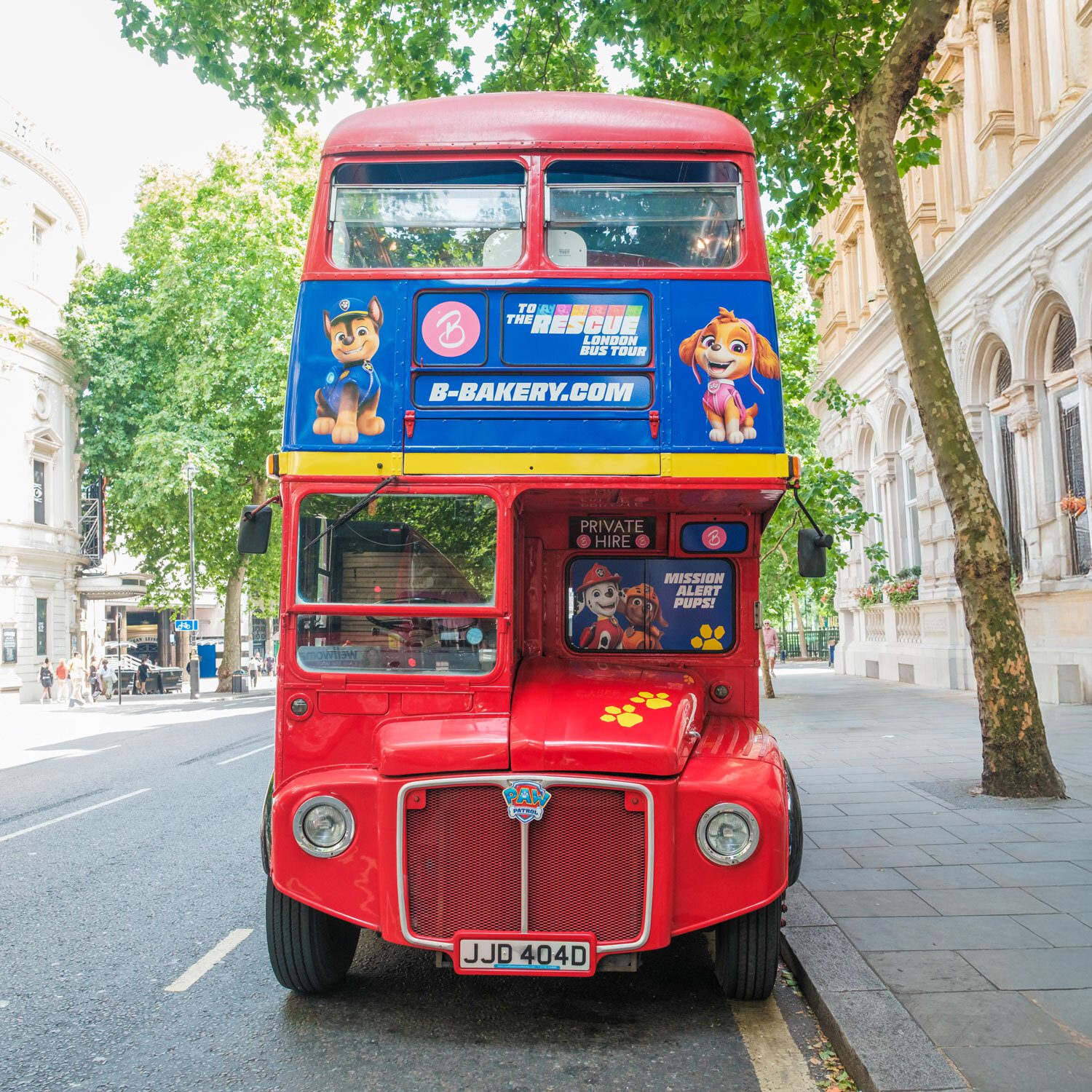 US families love London's Afternoon Tea Bus Tours - PAW Patrol