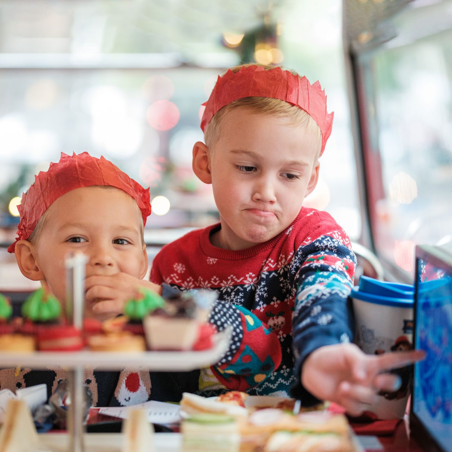 Christmas afternoon tea ideas: Paddington Christmas Lights Tour