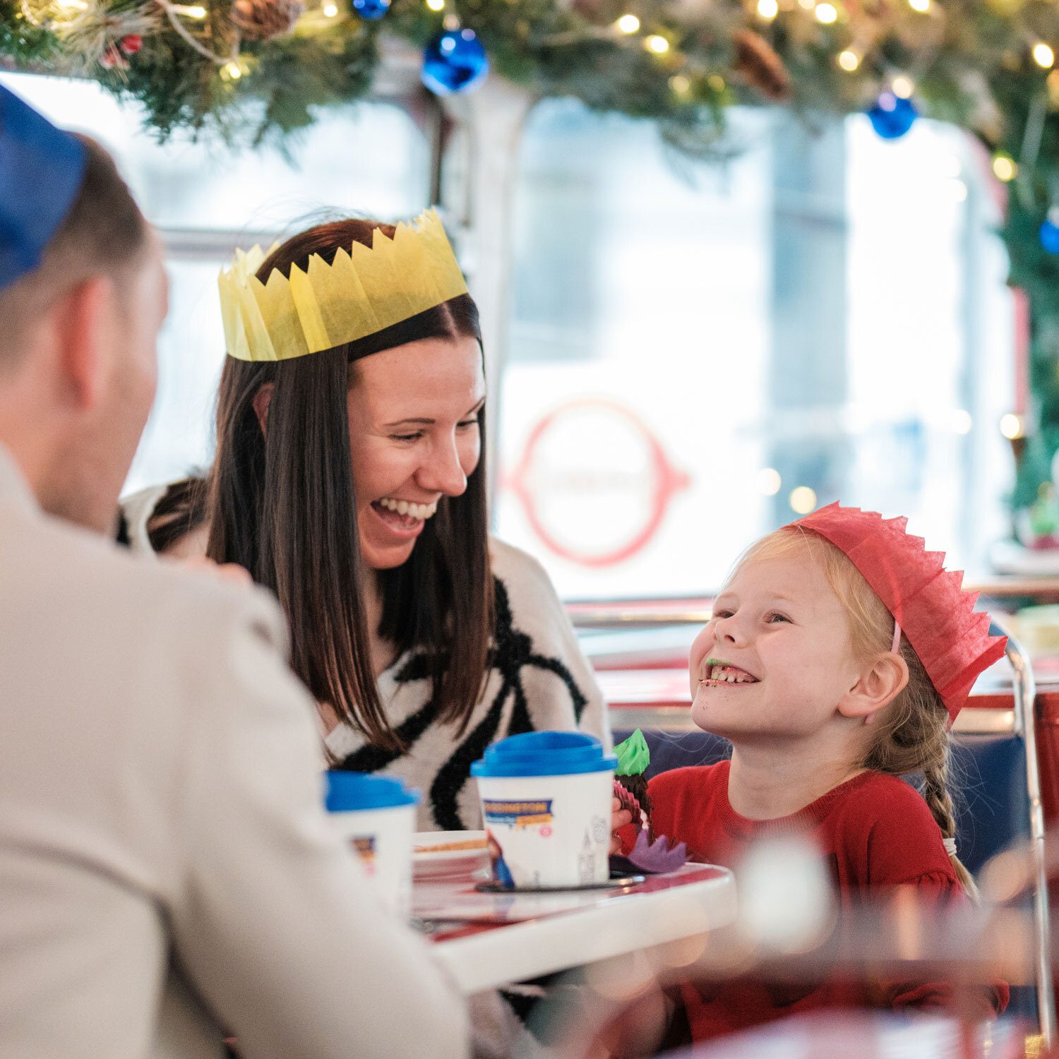 Christmas Events London: Paddington Christmas Lights Afternoon Tea Bus Tour