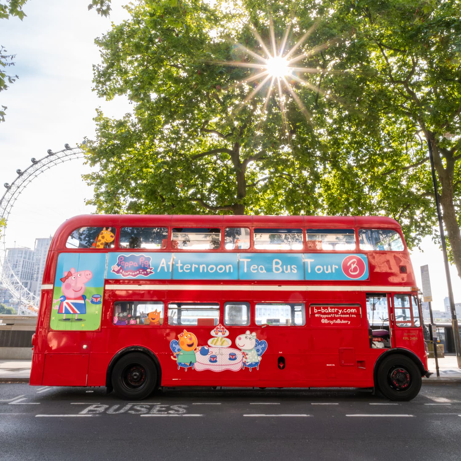 Peppa Pig themed days out: Peppa Pig Afternoon Tea London Bus Tour